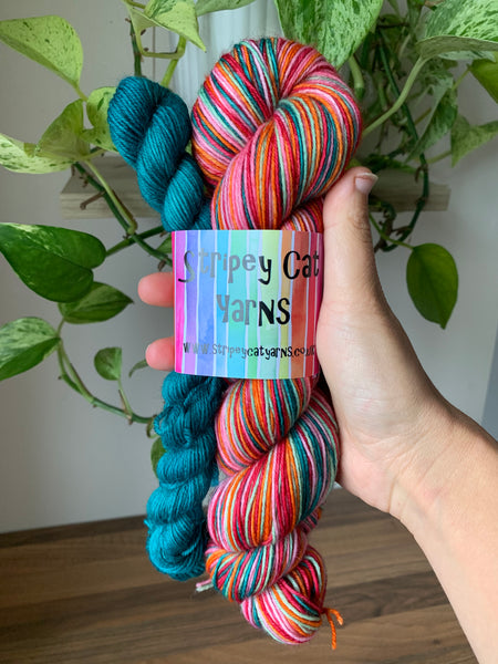 Indian Summer - self striping sock yarn with a 20g mini skein