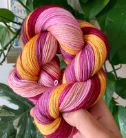 Dahlia 🌼 - Self Striping Sock Yarn with 20g Mini Skein